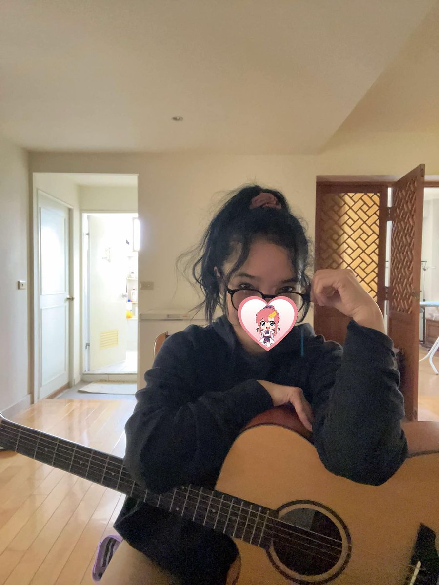 Mimikae2002's tweet photo. 髪の毛切りすぎちゃったかも…！✂️😅 https://t.co/cgBkgBP6jL