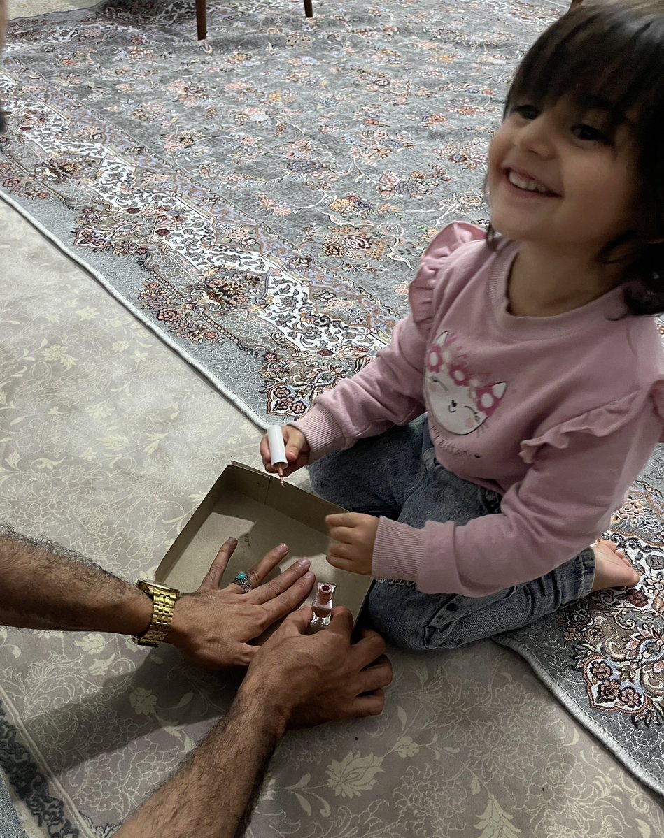 ناشناخته tweet media