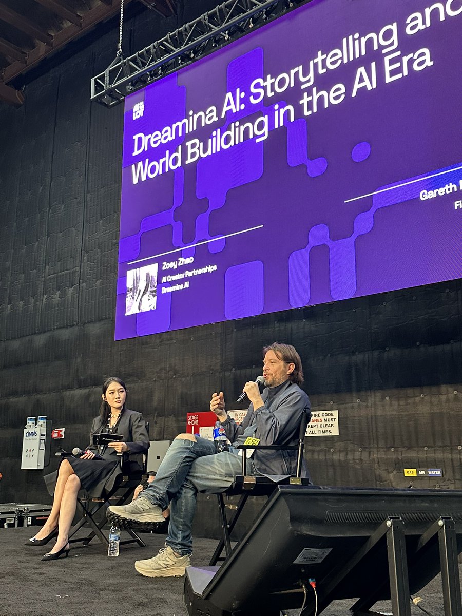 DigitalLA's tweet photo. Director Gareth Edwards at @aionthelot

- AI is good for iteration and discovery

- AI is like giving people an electric guitar: anyone can strum, but only a few will make a hit song 

- Tough to beat algorithm now to get your content seen

'If I was in this era I'd be f'd!' https://t.co/gMckzFYLMg