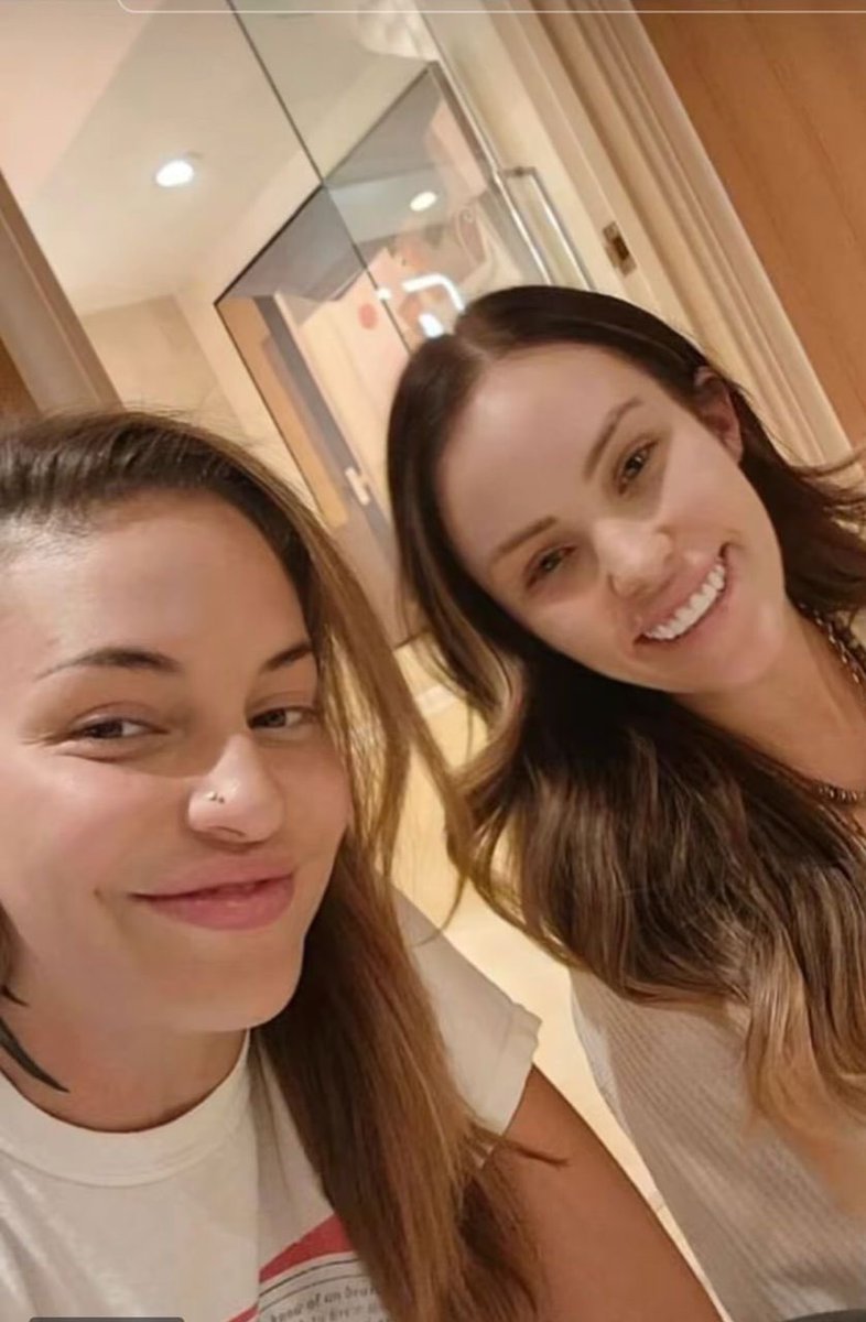 sofiahans988's tweet photo. Können wir dir eine DM schicken.... wir sind gelangweilt🙈

Bitte geben Sie dieses Konto an 1k Follower ❤️🚀 https://t.co/r4eWP4tI6m