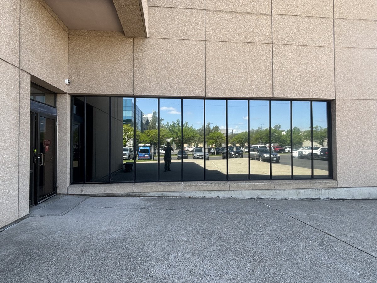 S_Sunscreen's tweet photo. We installed Llumar Dual Reflective Solar Control window film to the Spokane County Prosecutors offices, enhancing privacy, reducing heat by 84%, &amp; blocking 99% of UV rays! Call us at 509-328-4015!
 #FamilyOwned #Since1949 #Llumar #SelectPro #EnergyStar #PaysForItself https://t.co/rojMxCxPfp