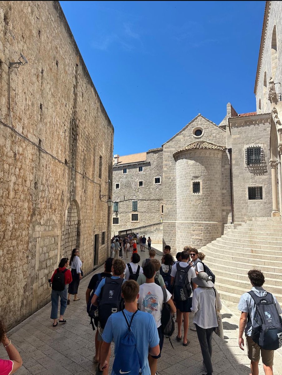 djglobalwave's tweet photo. Old Town Dubrovnik. 
Experience the best with us..
Creating unforgettable moments with Global Wave🌊

📩 admin@djglobalwave.com https://t.co/haiGVT8juH