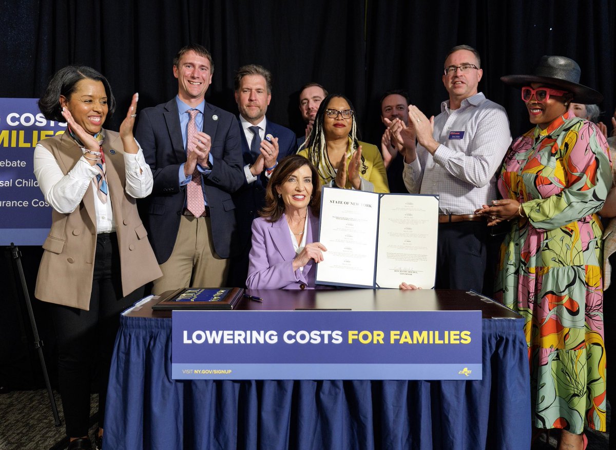 Governor Kathy Hochul tweet media