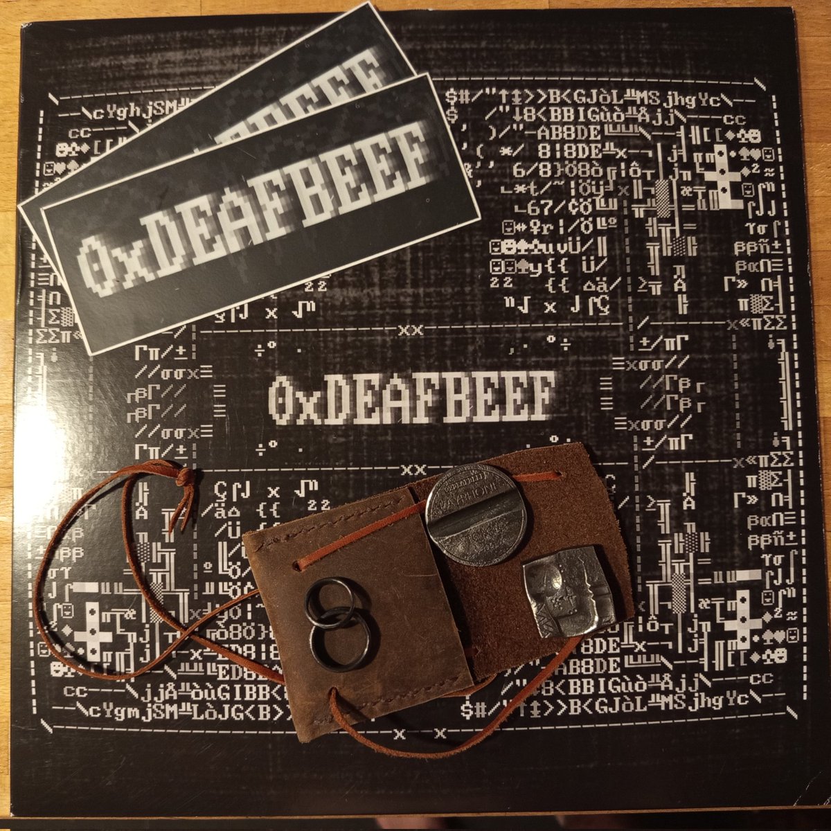 TacyTurnh's tweet photo. I'm very proud of the @_deafbeef physical artefacts I collected over the years ... 
Each one is meaningful with his Art &amp;Craft  and myself : Sound/ComputerScience/Forge/Communication 
- LP vinyl
- HASHMARK
- PAYPHONE token
- 2 zirconium rings 
- stickers ! https://t.co/jkSEWsVQXT