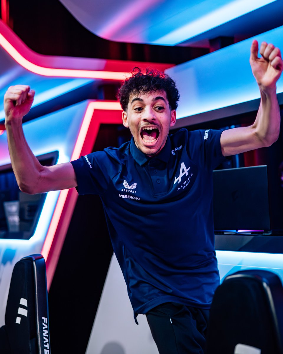 F1's tweet photo. The relief! 😮‍💨🎉

#F1 #F1Esports https://t.co/YX0YxlWGJY