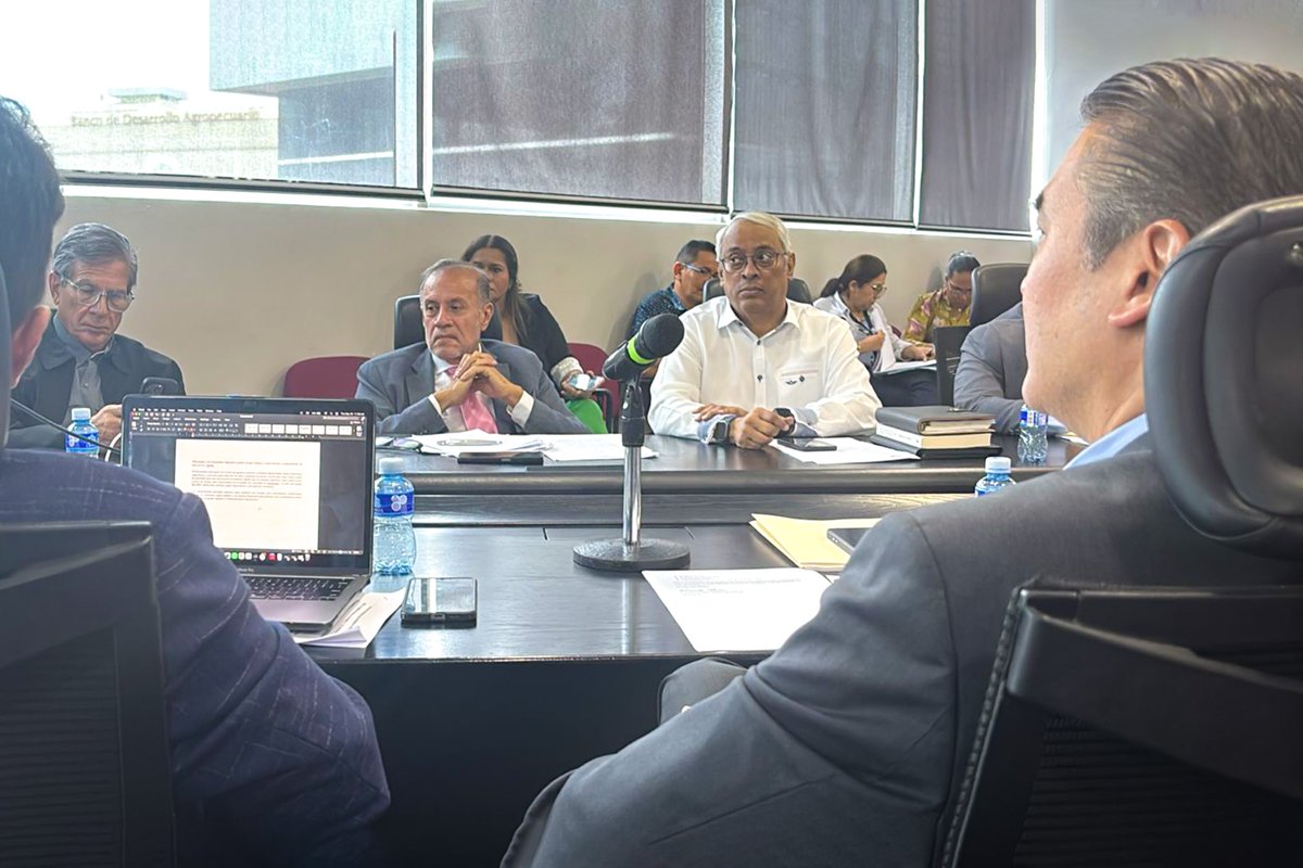CapacPanama's tweet photo. El trabajo continuará con la identificación de prioridades y atención estratégica de propuestas, iniciando por aquellas de implementación más viable e inmediata para avanzar hacia soluciones concretas para el sector construcción. 🇵🇦🏗️

#Capac #SectorConstrucción https://t.co/Ojlk6kjU6g