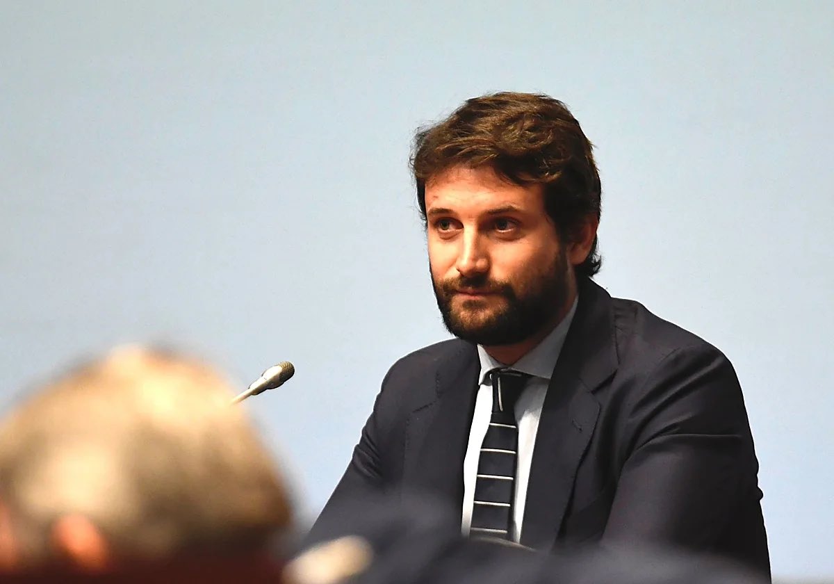 SOLOPORTI SEVILLA FC tweet media