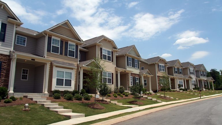 BridgetMTodd's tweet photo. Is a Zero-Lot-Line Home for You? https://t.co/xOr98K2p8d https://t.co/RozMzJW7jB