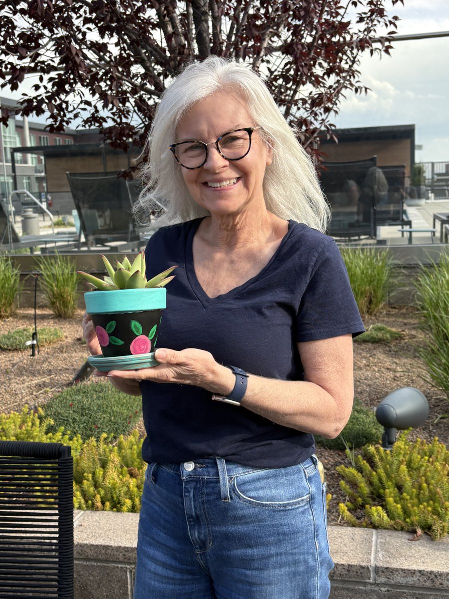 ModeraWestWash's tweet photo. 🎨 Thank you to everyone who joined our Paint a Pot event! We loved seeing your creativity and happy all the succulents found their new home 🪴 https://t.co/PQyu8qqpWV