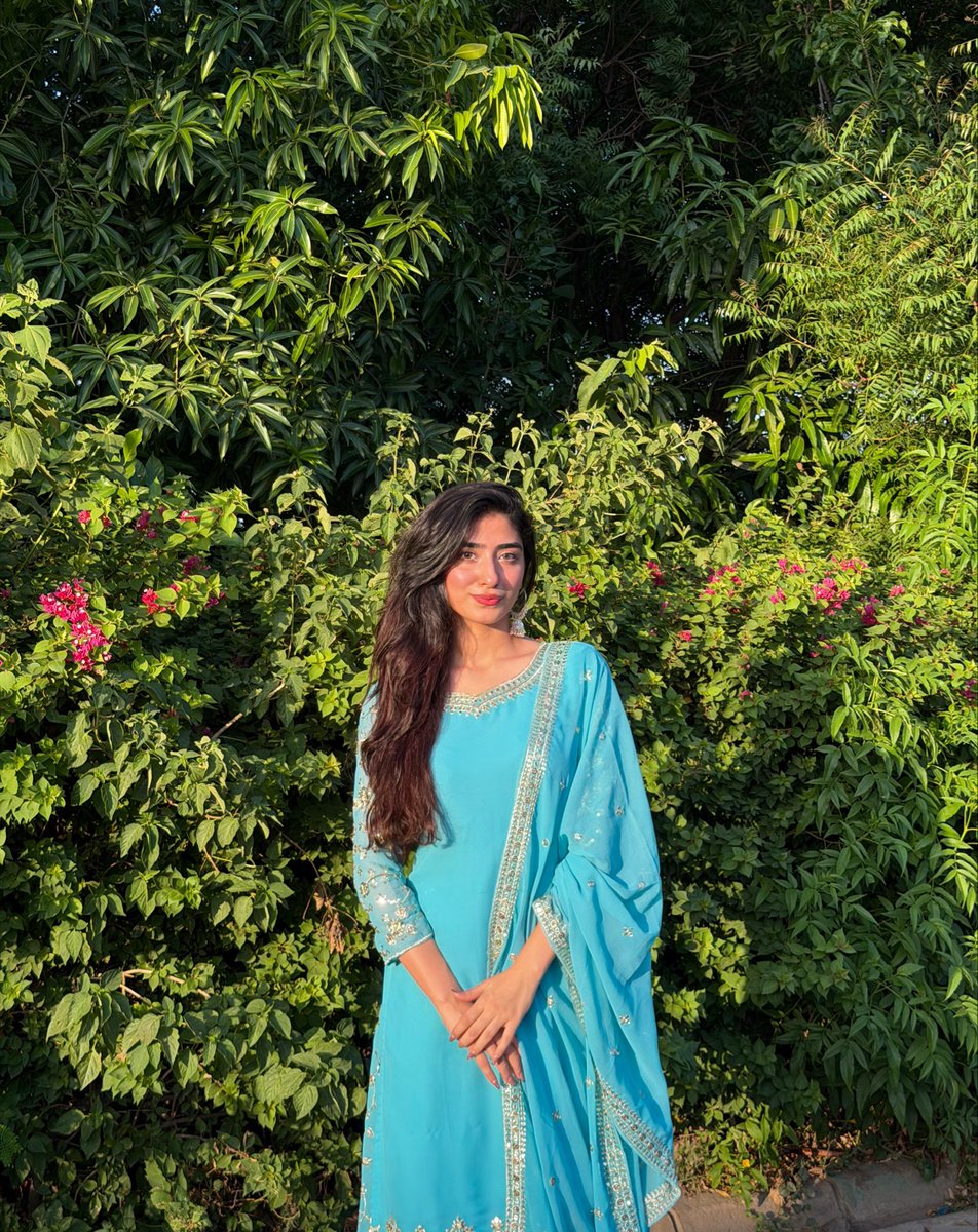 nazilx9's tweet photo. bakri eid mubarak from the goat herself🐐🩵 https://t.co/NWrRXEFy5s