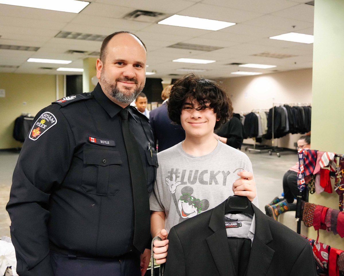 DRPS's tweet photo. More than 750 students from across Durham Region are ready to walk across the stage in style after attending DRPS’ Suits for Youth and Gowns for Grads events last month. 💙

With the help of 80 volunteers and DRPS officers, students received support in selecting outfits and accessories, leaving them feeling prepared and proud to be attending their upcoming graduations. 🎓

Special thanks go to Oshawa Centre and G.L. Roberts CVI for providing the space and support to run these two events, which helps hundreds of grads each year. These events would not be possible without you, members of the community who continually step up to support these events by your donations of clothing and accessories.

👔 Suits for Youth would like to thank:
- PADAN
- Oshawa Centre
- DRPS
- DRPA
- Starbucks
- Verona
- International Clothiers
- Tommy Guns (Oshawa Centre)

👗 Gowns for Grads would like to thank:
- PADAN
- G.L. Roberts CVI
- DRPS
- DRPA
- Elm Law
- Multitech Graphics
- Tim’s Party Centre & Special Events Rentals
- Sweet Thing Bakery
- McDonalds - Whitby
- Tim Hortons – South Oshawa

A full list of food donations can be found on our website: https://t.co/26YpMxBL8c

With graduation and prom happening soon, we are eager to see all of the amazing graduates with their new outfits. If you attended one of these events, please tag us in your photos on social media. 📸