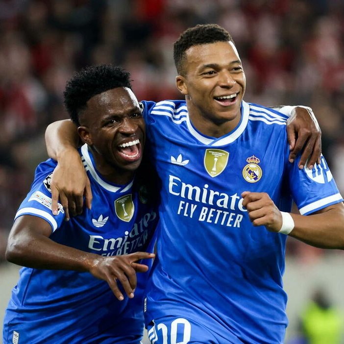 MadridXtra's tweet photo. 🚨🗣️ Vini Jr: ''Mbappé asked for the interview vs Benfica after the racism episode.

He said: 'Vini doesn't need to say anything today, let me speak,' he went there and defended me like I would for him.

I was very happy because he is a player of great caliber where people listen and he can make changes like FIFA and UEFA are trying to.

This cannot happen so many times in football and in the year we're in.'' @CazeTVOficial