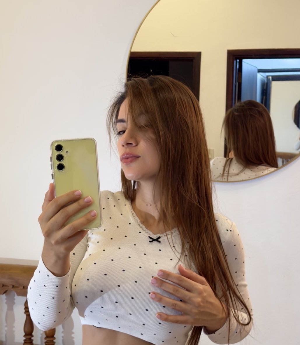 oficialca's tweet photo. Según mi cara ¿por quién voy a votar? https://t.co/sxWNX74fNg