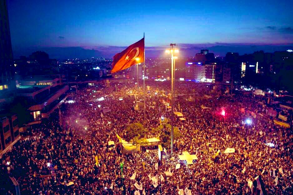 Elif Çongur tweet media