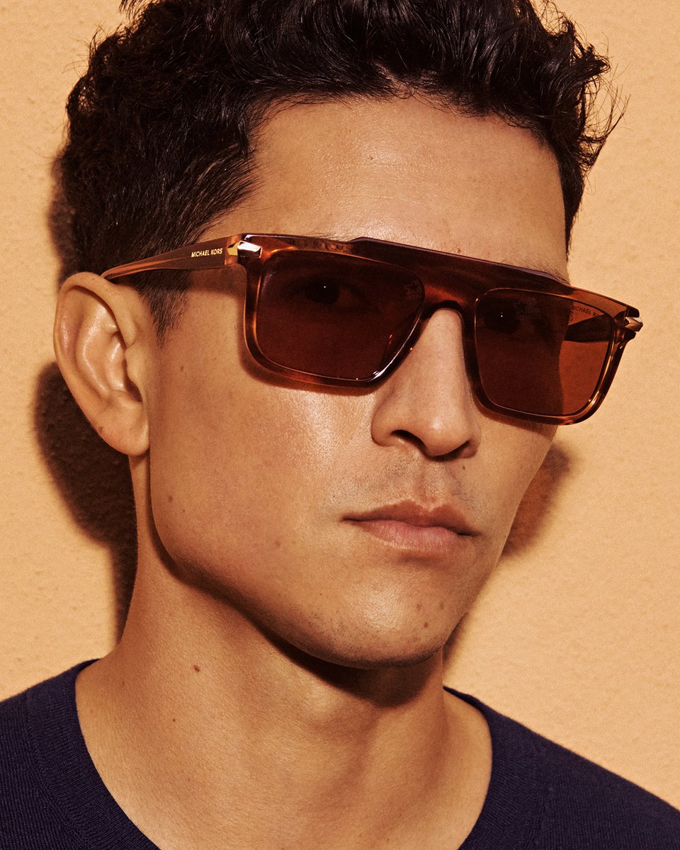 MichaelKors's tweet photo. Summer shades. Our brand ambassador Danny Ramirez debuts a new silhouette for the season.

Photographed by Lachlan Bailey
Styled by Emmanuelle Alt
Hair by  Damien Boissinot
Makeup by Christelle Cocquet https://t.co/wZr9bED7FY