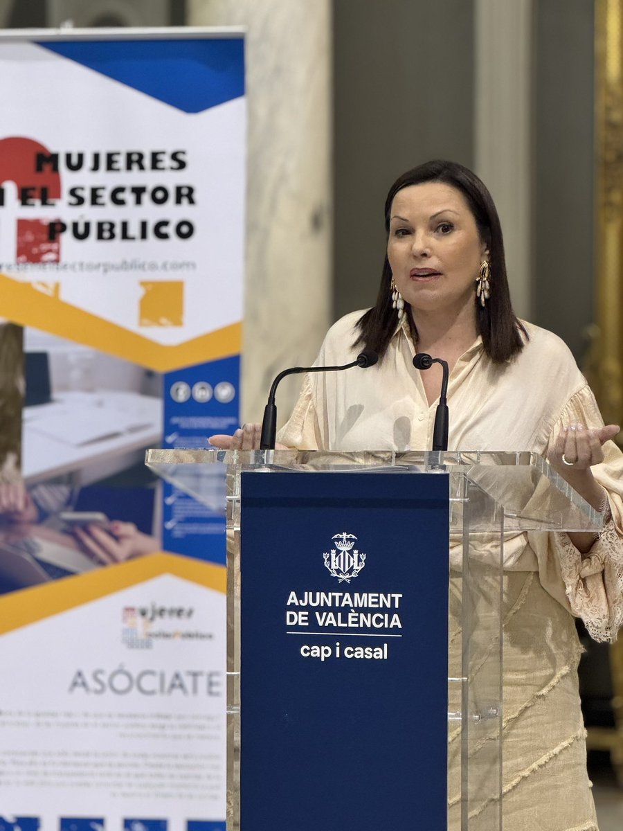 MujeresSP's tweet photo. Cristina Plumed Pérez
Vicepresidenta de CEV València y presidenta de @ASECAM1 en el #PreCongreso #CongresoMSP26 
Nos habla de la poca presencia de las mujeres en los espacios donde se toman decisiones. https://t.co/guHaTpTX7R