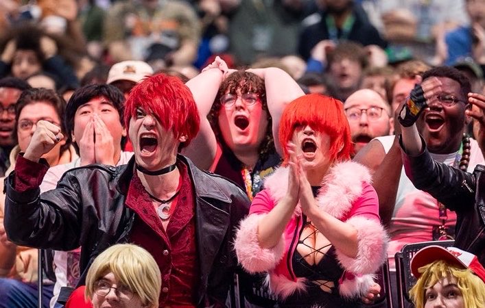 MyMeloCosplay's tweet photo. Thank you for introducing me to fighting games, experiencing our first major tournament together and cosplaying with me! Sad that we didn't take duo pics on the other days😭 
Your Iori is so cool legit you came out of the game bro!
Pic by @Vexanie https://t.co/RGzveTd0yi
