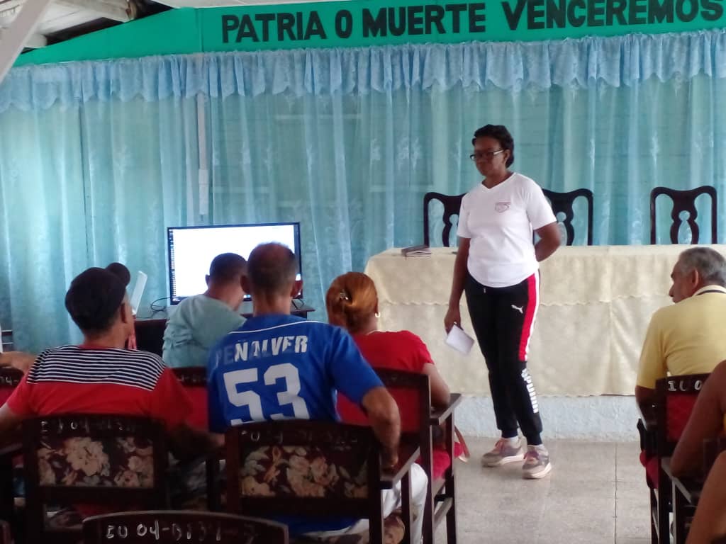 CobasOrlis's tweet photo. Visita Provincial de Acompañamiento | IPA Horacio Matheu Orihuela
Con directivos, docentes y el Metodólogo de Matemática del Dpto. de ETP trabajamos en el dominio e implementación de las precisiones para el cierre del curso escolar 2025-2026.
Compromiso con la calidad educativa. https://t.co/heDFJOWRHt