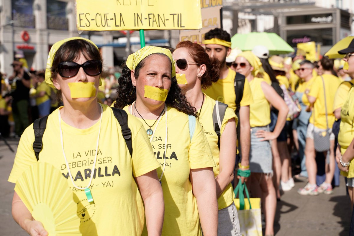 Podemos tweet media
