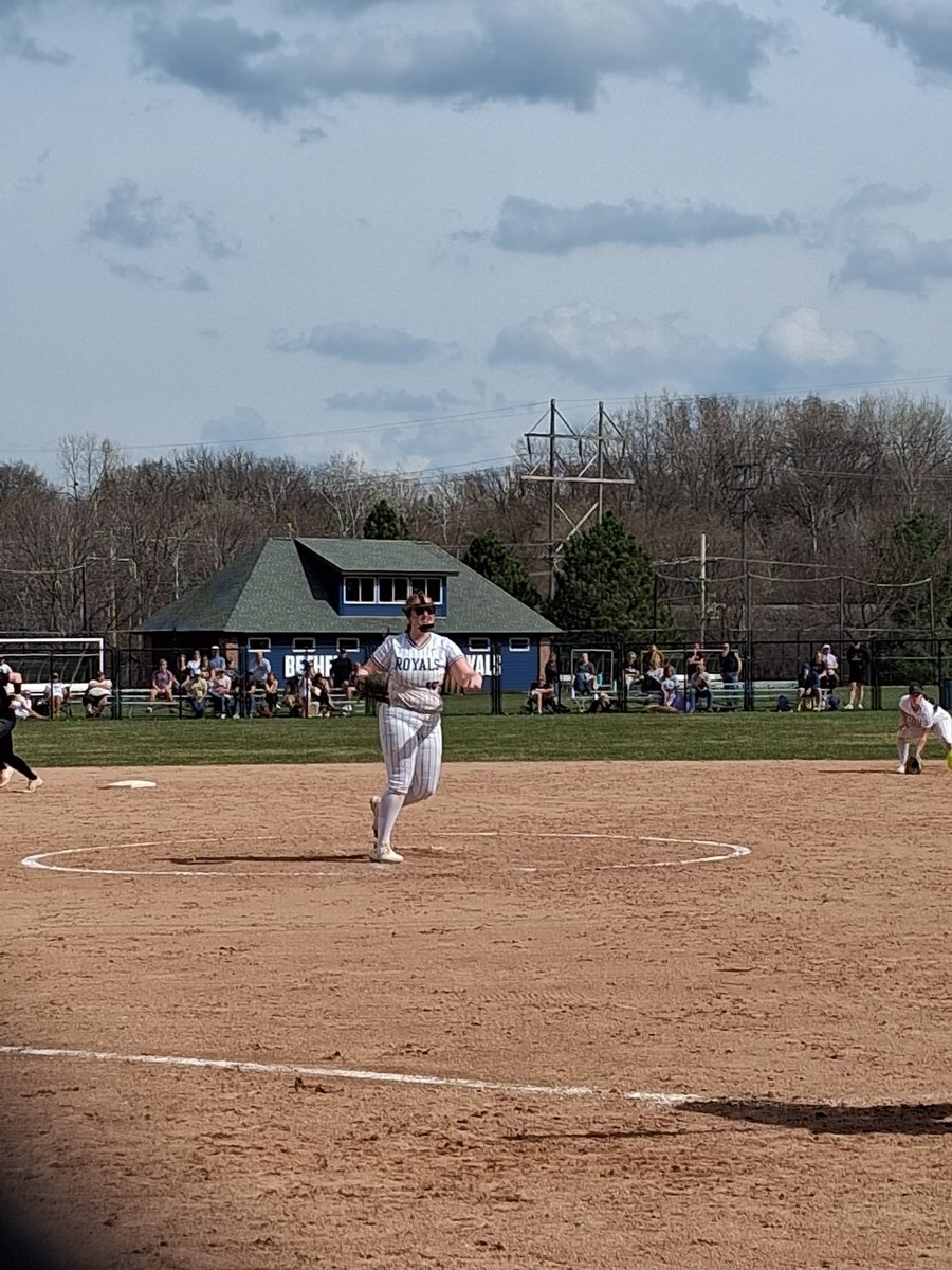EricSvensk5's tweet photo. MIAC Softball Conference Game 
Bethel Royals Vs St Catherine Wildcats 

@BethelRoyalsSB @BethelRoyals @st_kates @stkatesoftball @MinnesotaMillea @NSPNminnesota https://t.co/MlSgfo2eo6