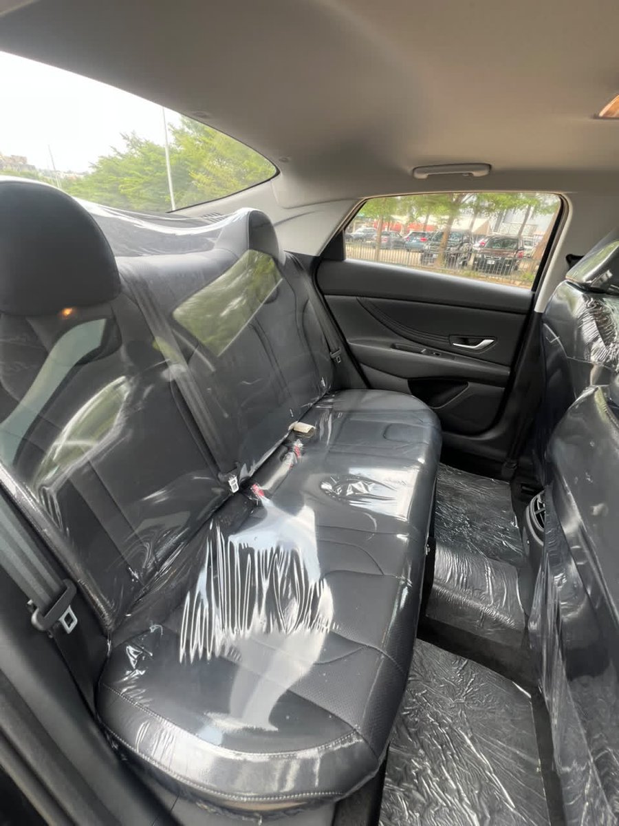 abujaautomobil's tweet photo. Brand new 2025 Elantra full option
Brand:Hyundai
Price:#47M💰 (negotiable)
Custom Duty:✅
Nationwide Delivery:✔
Whatsapp/call:08075158161
#abuja #viral #trending #exploremore #lagos #naijacommunity #abujatwittercommunity #foryou https://t.co/5pe5xkA38Q