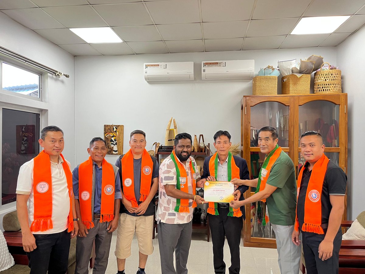 Byanger238699's tweet photo. Congratulations  to Mr Mhomo Humtsoe, a prominent citizen from  Humtso village, for getting Bjp ticket for 8 Tsumang B.
I appreciate  Hon'ble President Shri @Benjaminepthomi and @anilkantony #Prabhari Nagaland. 
@NitinNabin @narendramodi @AmitShah @jacob_zhimomi @AlongImna #Bjp https://t.co/NRXXKXyYmQ