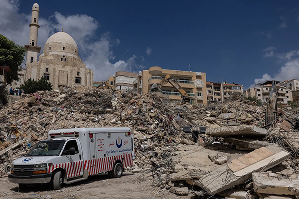 CovertActionMag's tweet photo. Cry My Beloved Lebanon https://t.co/aACuCshg1Q via @CovertActionMag https://t.co/HrIuTXU5se