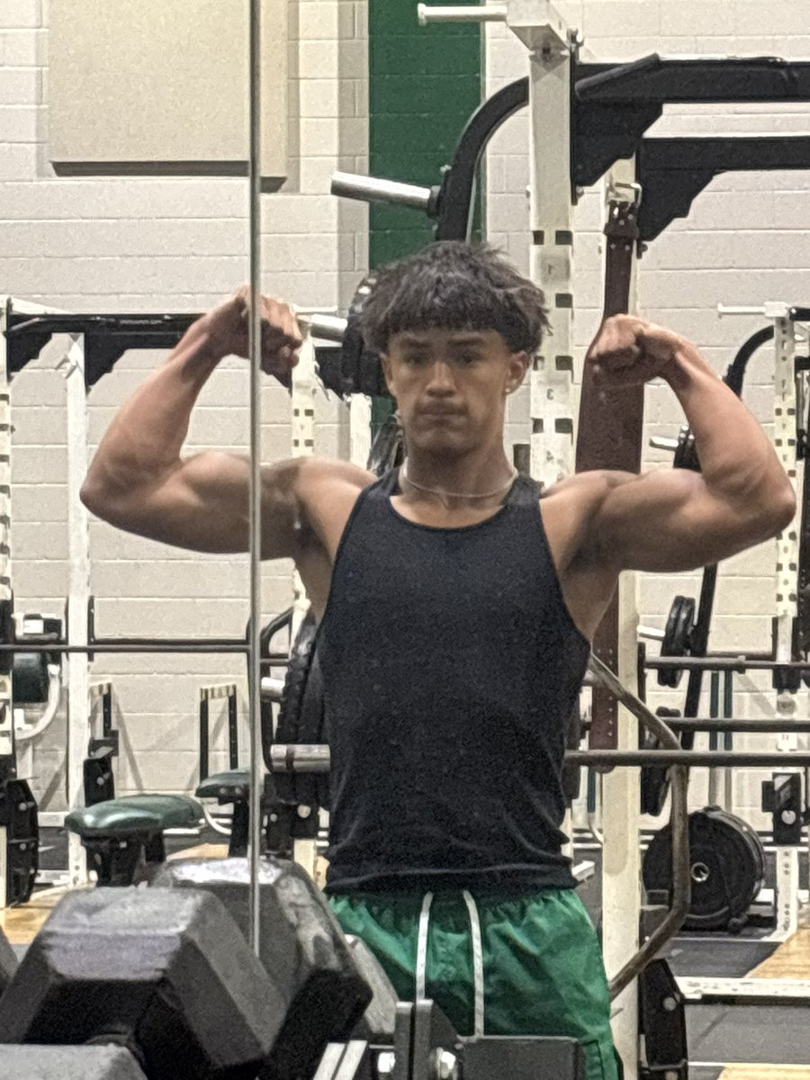 EthanLLopez's tweet photo. 📸QB\SS | 5-11 175 | Class of 2027 | Mayde Creek HS, Katy TX  
3.5GPA | 4.5 laser | NCAA ID:  2505609348
💪🏽Get it in on the days off!!💪🏽
➡️ FULL HUDL:  https://t.co/QirXTW8Csz
@KatyISDAthletic @Hudl 
@TXHSFB #RecruitTexas @AggieFootball
@TexasFootball
@PennStateFball @uscfb https://t.co/SAvF9OBgBB