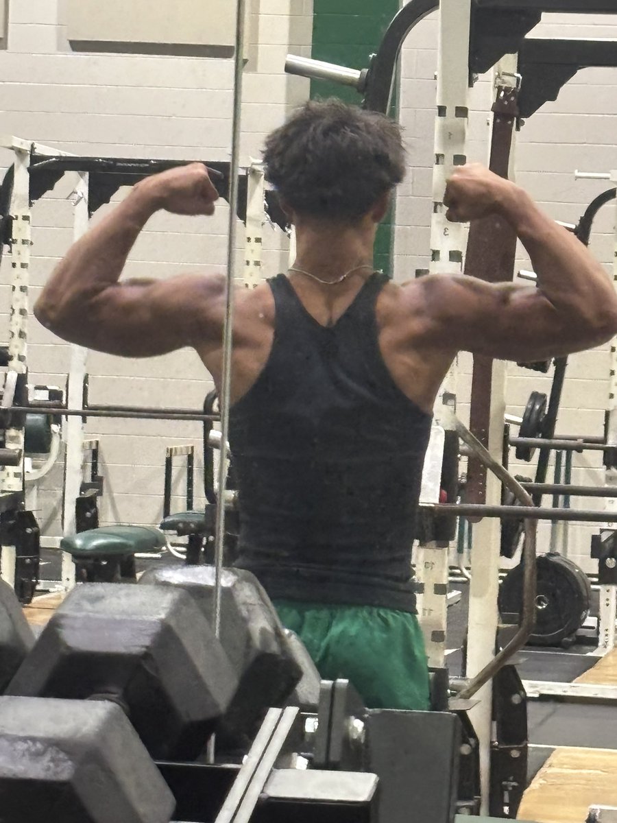 EthanLLopez's tweet photo. 📸QB\SS | 5-11 175 | Class of 2027 | Mayde Creek HS, Katy TX  
3.5GPA | 4.5 laser | NCAA ID:  2505609348
💪🏽Get it in on the days off!!💪🏽
➡️ FULL HUDL:  https://t.co/QirXTW8Csz
@KatyISDAthletic @Hudl 
@TXHSFB #RecruitTexas @AggieFootball
@TexasFootball
@PennStateFball @uscfb https://t.co/SAvF9OBgBB