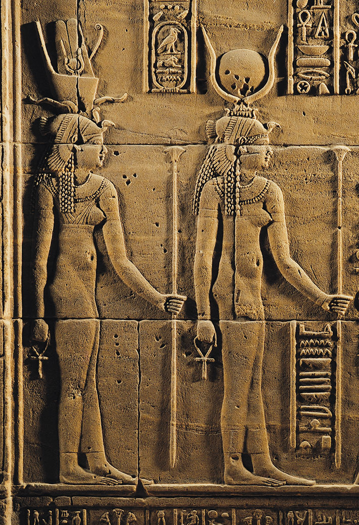 archaeologymag's tweet photo. When the Romans conquered Egypt in 30 B.C., the kingdom’s magnificent temples began to fall into disuse. But on the Nile island of Philae, Isis and Osiris continued to be celebrated for some 500 years more. It was the Nubians who kept the flame alive.

https://t.co/4PGIk62NxP https://t.co/3h1BYr4s47