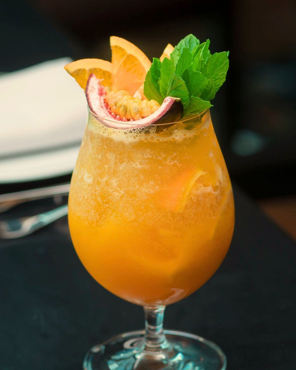 koiriyadh's tweet photo. مشروبات مُصممة لتكمل تجربتك!

Crafted Sips For an Elevated Experience! 

Book now | احجز الآن
+966551670703

#كوي_الرياض
#مطاعم_الرياض
#koiriyadh
#riyadh
#riyadhrestaurants
#riyadhlife https://t.co/2umOnOITFB