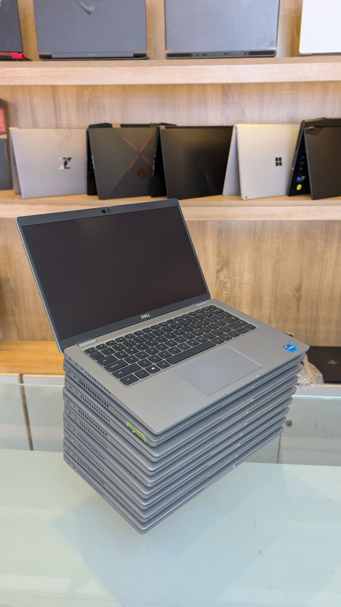 tafokwesiarthur's tweet photo. Dell latitude 5420
Intel core i7
11th Generation 
256gb ssd m.2
8gb ram ddr4
Keyboard light 
14inch FHD 1080
IPS antiglare screen
2.80ghz speed 4.80ghz turbo
Intel UHD Graphics

3800GHC

Accra 
📍Madina Zongo Junction
📞0209596721

Kumasi
📍KNUST
📍Bantama
📞0558106536 https://t.co/7H3iLQ7PxQ