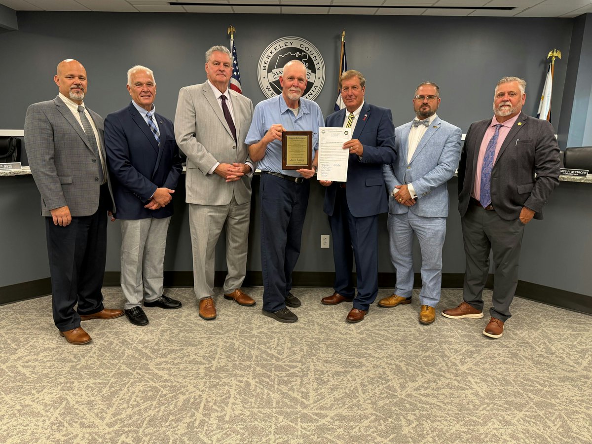 WVBerkeleyCC's tweet photo. The Berkeley County Commission adopted a proclamation recognizing Facilities Department Director Jack Laing for his years of service to Berkeley County and over 40 years with the Berkeley County Youth Fair.  

Thank you, Jack! Wishing you all the best in retirement! 🎉 https://t.co/FJ2Taoo4j4