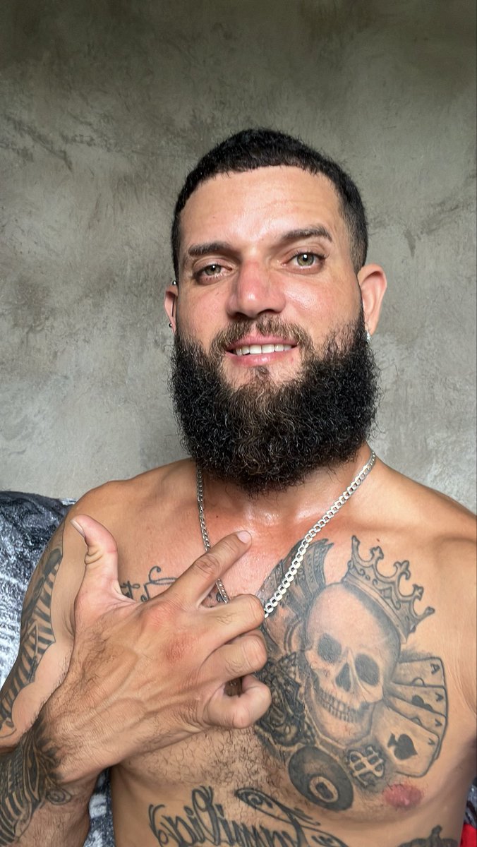 MarcosBarbuc's tweet photo. Suadinho depôs de varrer a casa rsrs 🫶🏼🫡🫡💪🏼 https://t.co/ScH3AkTAZ7