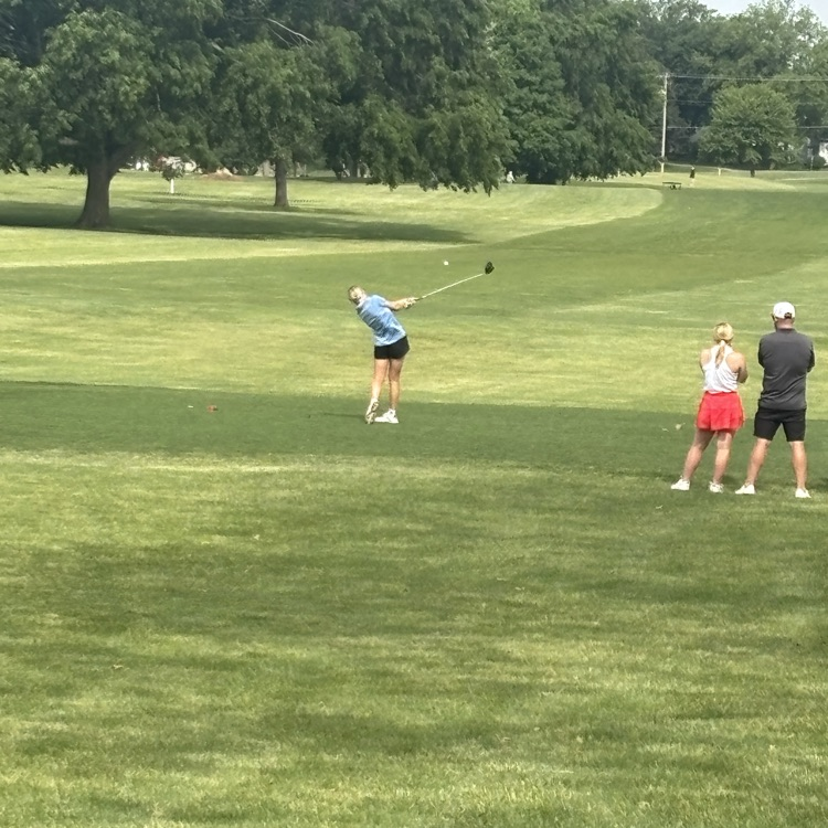 CalWheatCSD's tweet photo. Good luck to Natalie Schroeder who is competing at State Golf this week!

Live score 🔗: https://t.co/6gPAcJcTOc

#gocalwheat
#gowarriors https://t.co/iAQXceBPv7