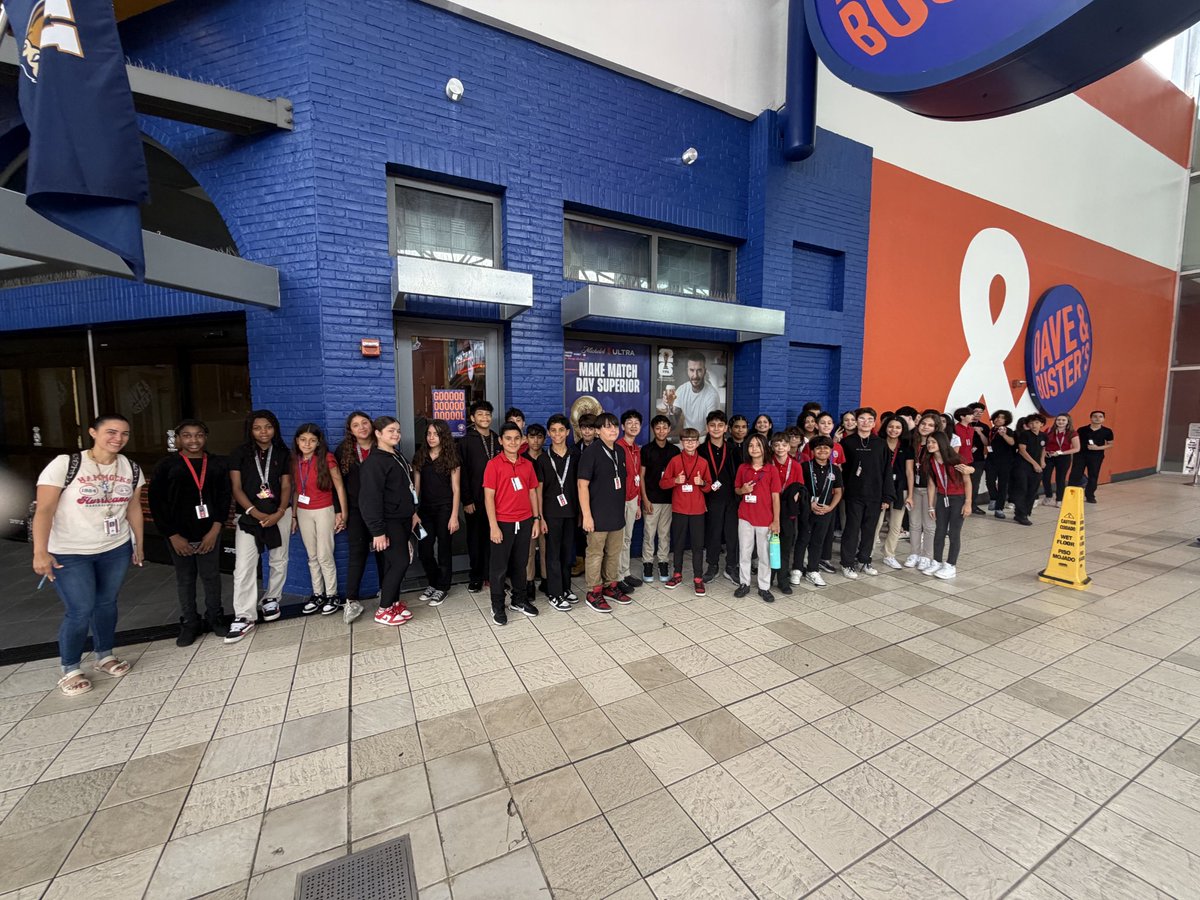 HammocksMiddle's tweet photo. Hammocks Middle's sixth graders had a great time at  their end-of-the-year 
field trip to @DaveandBusters @DolphinMall ! Thanks to the chaperones! @SuptDotres @MDCPSSouth @miamimagnets #goodbyesixthhelloseventh
#hurricanepride
#YourBestChoiceMDCPS https://t.co/eaiEu2K2QX