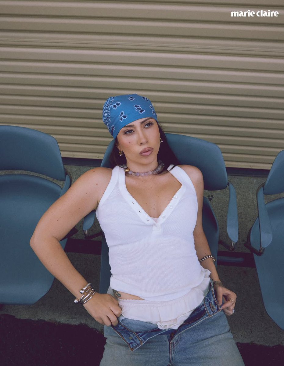 AcoustyleComm's tweet photo. KALI UCHIS X MARIE CLAIRE MEXICO (June 2026 Print Cover) 

Kali Uchis entra un capítulo íntimo, representando la fuerza de la maternidad y la importancia de límites personales. ✨

@KALIUCHIS  @MarieClaire_LA  
#KaliUchis #MarieClaire https://t.co/SNJYWPw1sm