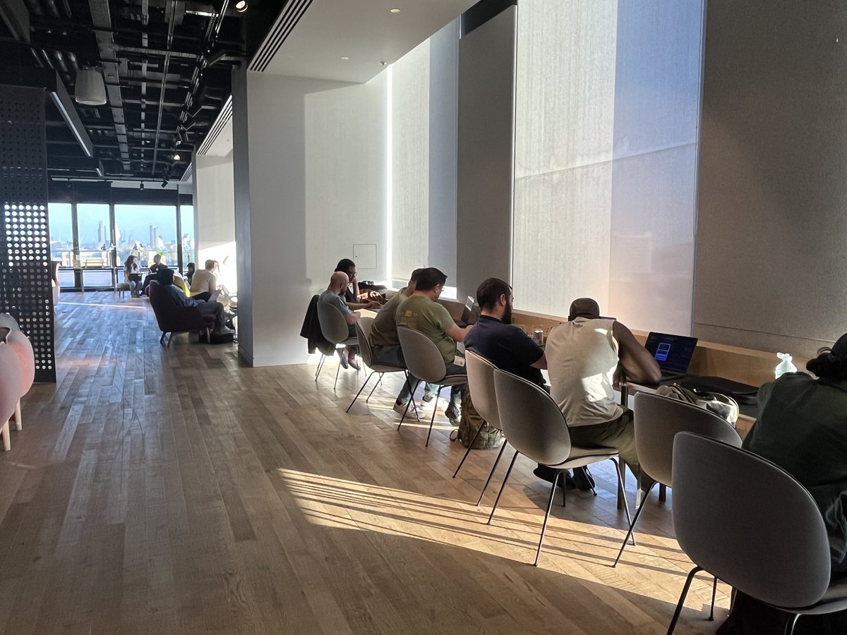 codebarLDN's tweet photo. Thank you to @Google  for hosting  this week’s
@codebar workshop! 🎉📷 Sign up to join our vibrant community as a student or a coach here https://t.co/dbmTguftKU https://t.co/ZViAoTYD6O
