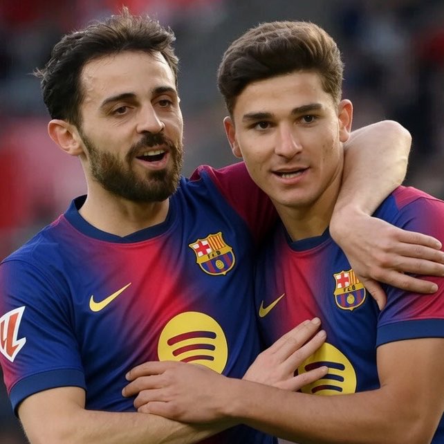 BlazquezFont's tweet photo. Mateu Alemany quería fichar a Bernardo Silva, pero apareció Deco para llevárselo. El Atleti quería renovar a Julián Álvarez, pero apareció Deco para ficharlo para el Barça. Hablarán de deudas y de Negreira, pero el Barça está más vivo que nunca. Exhibición de Deco. #FCBarcelona https://t.co/2nhfa5F9tD