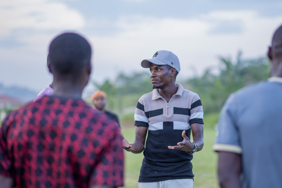 StigaTown's tweet photo. Recently held a mentorship session with player of Brighton Soccer Academy in Kigo through @YSUganda alongside Usama Arafat Kiiza.

But for me, his humility stood out  &amp; how he connected with them. Shared life lessons &amp; later donated football boots. 

His off-pitch character 🤝 https://t.co/SU7GhmfkT0