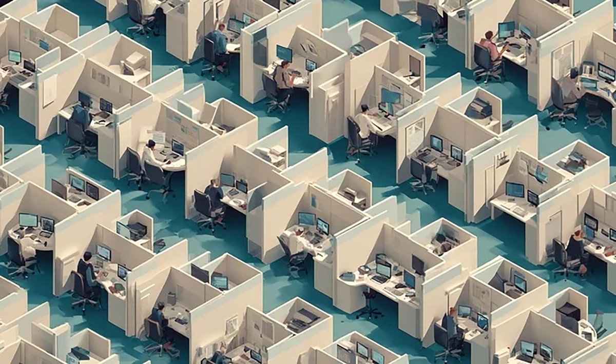 MMFUofT's tweet photo. What is the front office, middle office, and back office of a bank? @efc_global explains. https://t.co/dsnlFEmWEF https://t.co/4JEips41JA