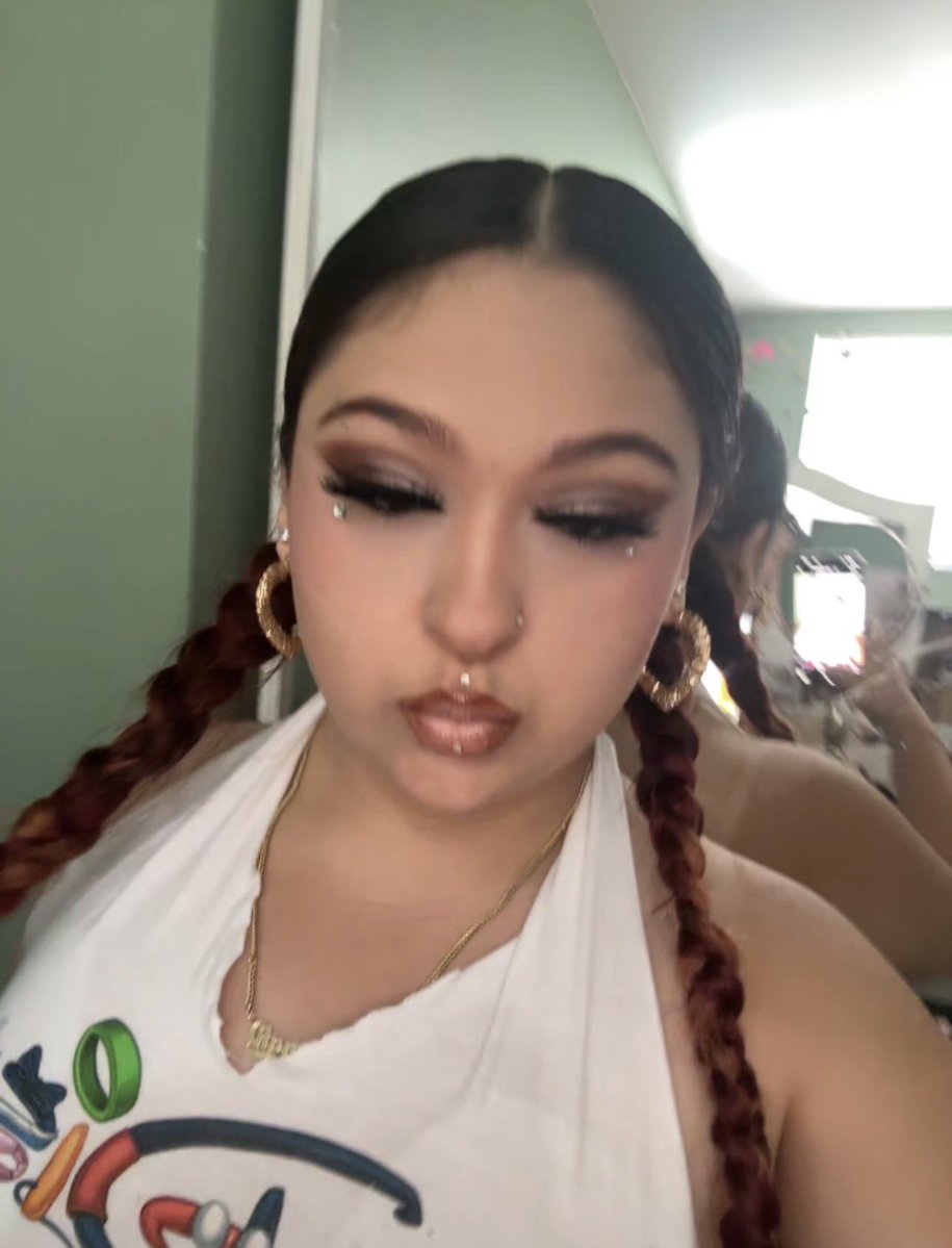 goddesschynadoll tweet media