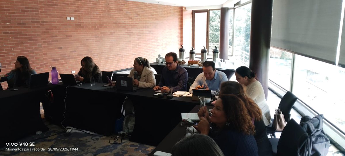 Sindodic's tweet photo. Sindodic continúa participando y liderando la mesa de Negociación Sectorial de Educación, en defensa de las garantías laborales de los directivos docentes y los docentes orientadores. 
@SINDODIC
@CUTBTACMARCA https://t.co/X6hR5FQOCh