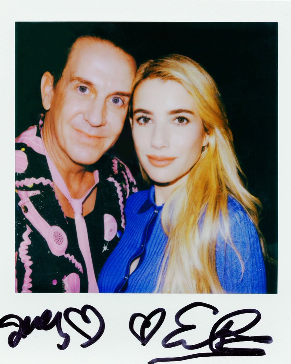 Emma Roberts Brasil tweet media