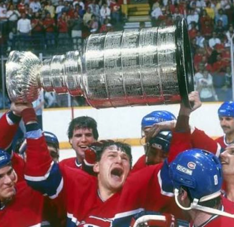 Jakelesnake's tweet photo. @DarrenMcCarty4 @RearAdBsBlog It takes heart and passion to win the cup and Pepe had plenty of both. https://t.co/ioiR7yQDHR