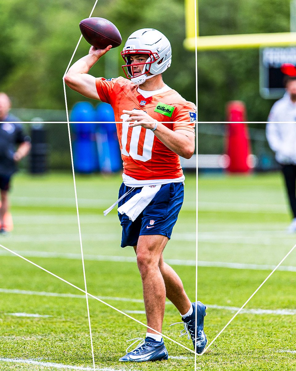 Patriots's tweet photo. Stackin’ reps.

@newbalance | #NEPats https://t.co/zogF4qnwjY