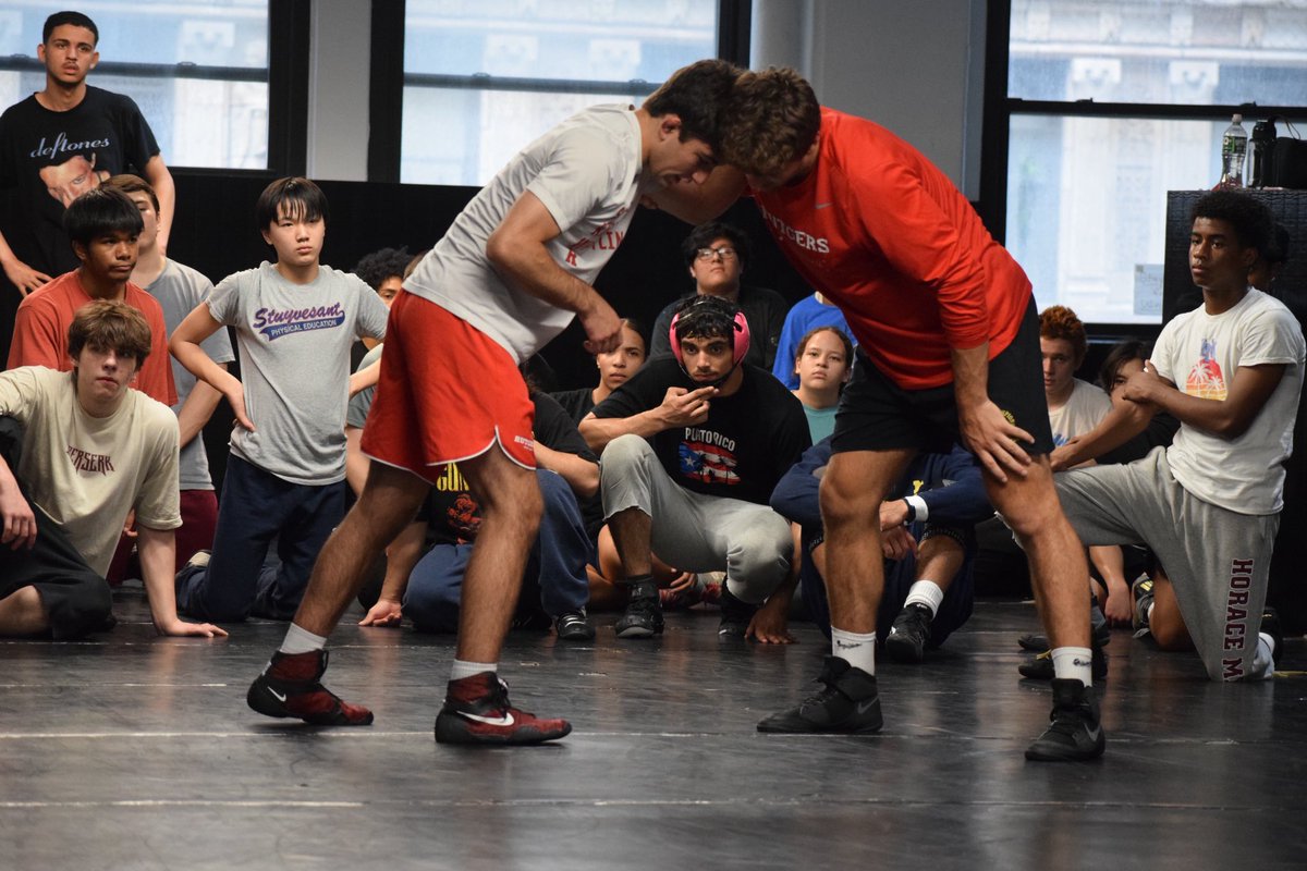 BeattheStreets's tweet photo. Our #BeatTheStreets Academy student-athletes learned from @RUWrestling’s Remy Cotton &amp; Nick Villani!

The duo shared advice on the high school-to-college transition with academics and #wrestling then led a technique session to elevate skills on the mat.

#NYC #YouthDevelopment https://t.co/i5hE0pY0v2