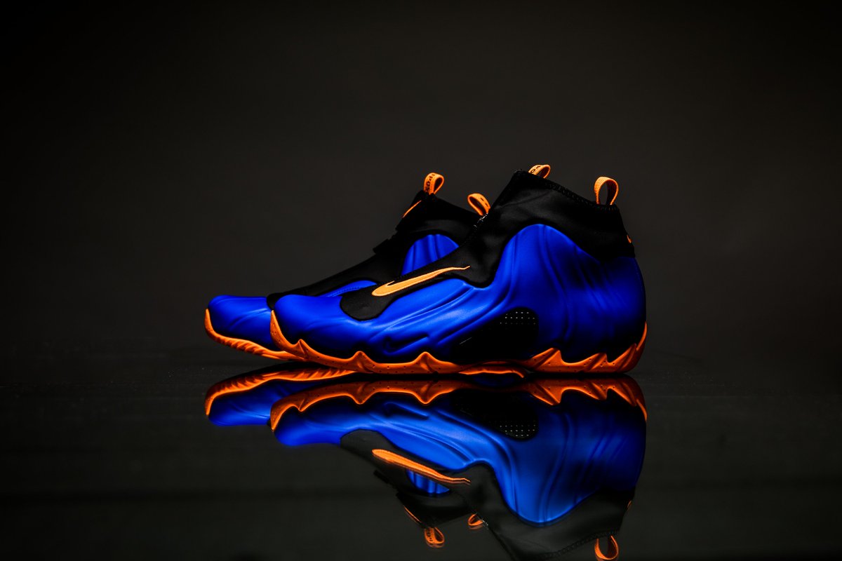 JustFreshKicks's tweet photo. Nike Air Flightposite "Knicks" (2019) 💙🧡 https://t.co/uQZ3YST3Ca