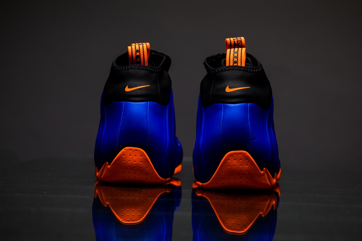 JustFreshKicks's tweet photo. Nike Air Flightposite "Knicks" (2019) 💙🧡 https://t.co/uQZ3YST3Ca