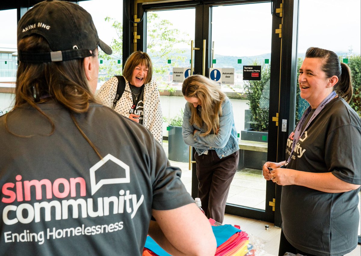 SimonCommNI's tweet photo. Nearly 100 colleagues from @LBGplc walked 12 miles through Belfast in support of people facing homelessness across NI. Each carried a symbolic key, representing something everyone deserves  a safe place to call home.  👉 Find out how you can help: https://t.co/B6CllRIpCt https://t.co/sO63ZSi2IG